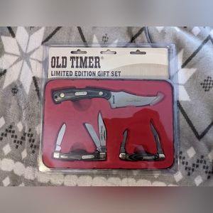 Old Timer Limited Edition 2020 Burl Wood 3 Knife Gift Set w/Decorative Tin.